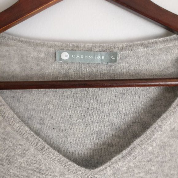 Cashmere Sweater, Pure Cashmere 100%Cashmere. Knit Sweater Jumper, V neck - Picture 3 of 7